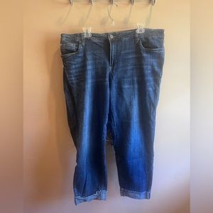 Kut from the Kloth 18w jeans.  Sewn cuff.  Super flattering and comfortable.